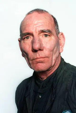 Pete Postlethwaite - Filmography • Carriera