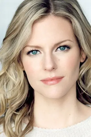 Chelsey Crisp - Filmography • Carriera