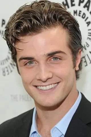 Beau Mirchoff - Filmography • Carriera