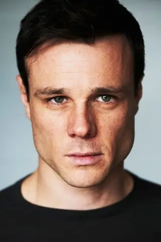 Rupert Evans - Filmography • Carriera