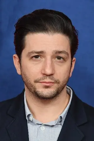 John Magaro - Filmography • Carriera