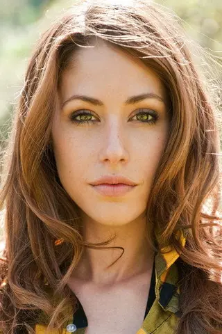 Amanda Crew - Filmography • Carriera