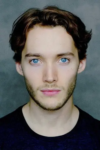 Toby Regbo - Filmography • Carriera