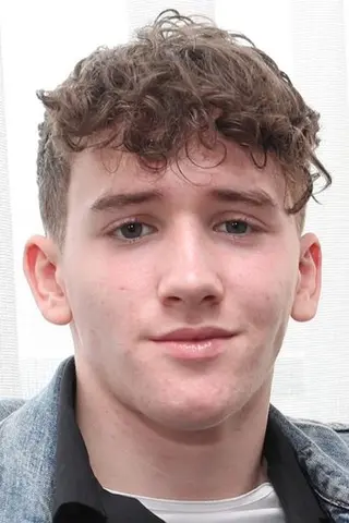Art Parkinson - Filmography • Carriera