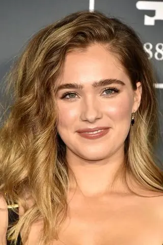 Haley Lu Richardson - Filmography • Carriera