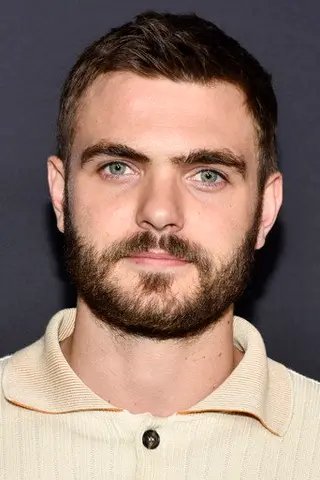 Alex Roe - Filmography • Carriera
