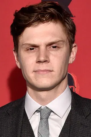 Evan Peters - Filmography • Carriera