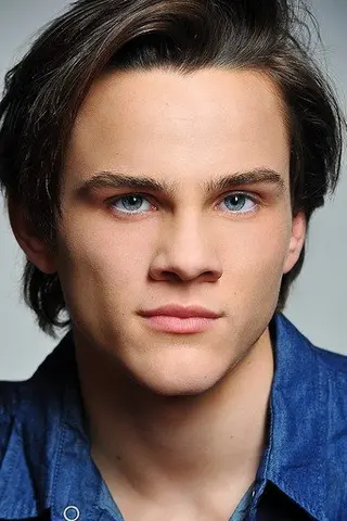 Alex Neustaedter - Filmography • Carriera