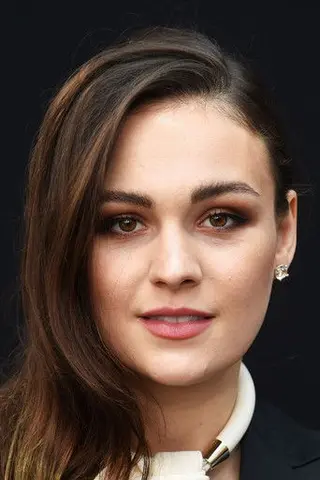 Sophie Skelton - Filmography • Carriera