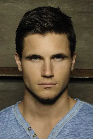 Robbie Amell - Filmography • Carriera