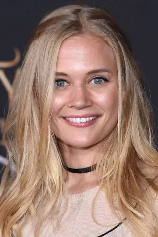 Carly Schroeder - Filmography • Carriera