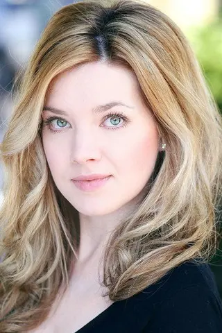 Evie Wray - Filmography • Carriera