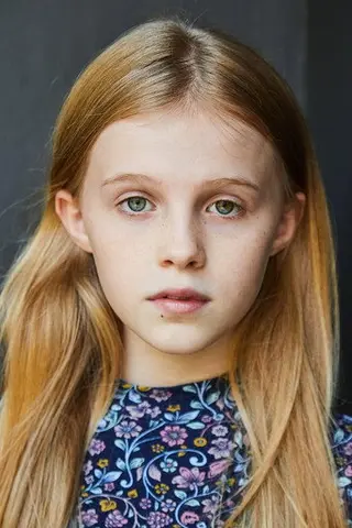 Alyla Browne - Filmography • Carriera