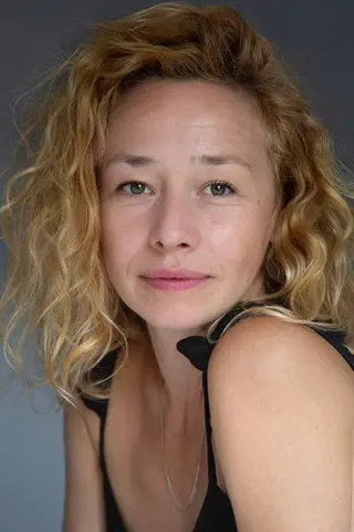 Ellie Piercy - Filmography • Carriera