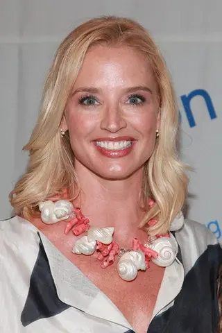 Laurie Dhue - Filmography • Carriera