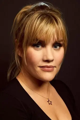 Emerald Fennell - Filmography • Carriera