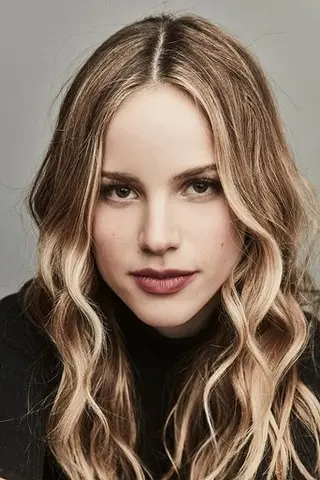 Halston Sage - Filmography • Carriera